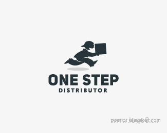 ONE STEP־